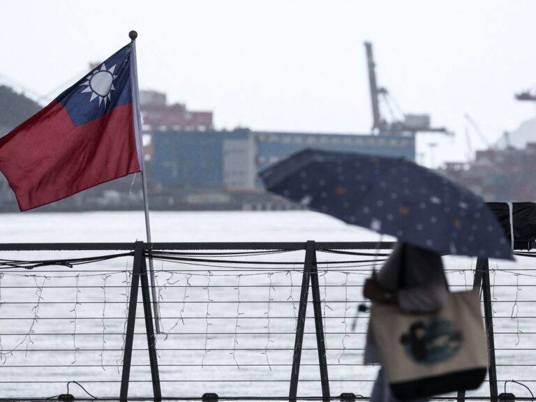 China Belooft Noodzakelijke Maatregelen te Nemen Tegen $2 Miljard Amerikaanse Wapenverkoop aan Taiwan