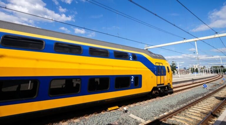 NS behoudt voorlopig exclusieve rechten voor exploitatie van het Nederlandse spoorwegnet