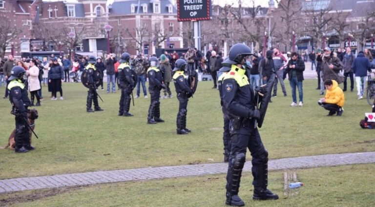 Bezorgdheid over onrust rond defensiebeurs in Rotterdam te midden van verhoogde veiligheid