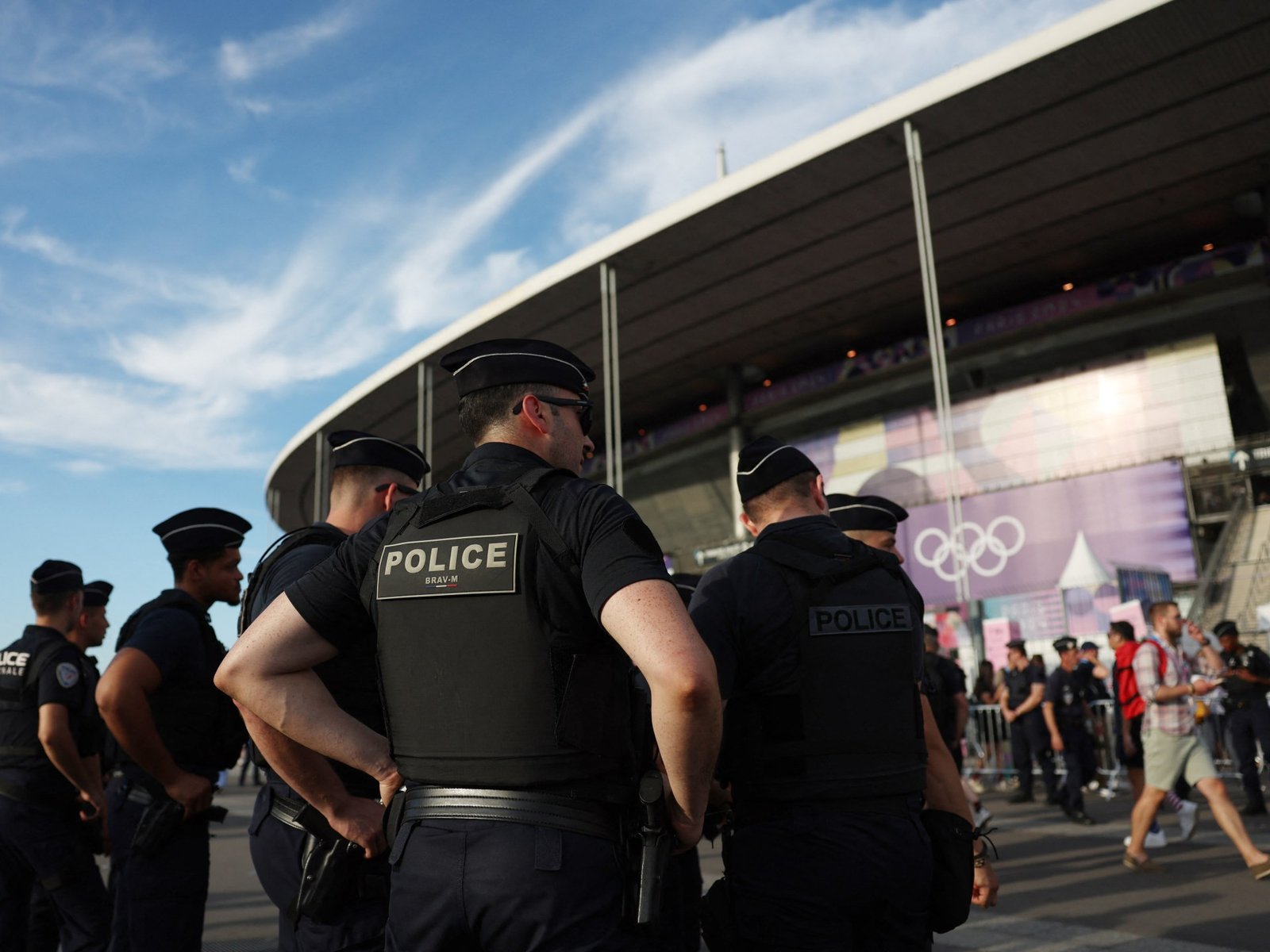 Frankrijk Bereidt Zich Voor op Voetbalwedstrijd van Israël na Geweld in Amsterdam