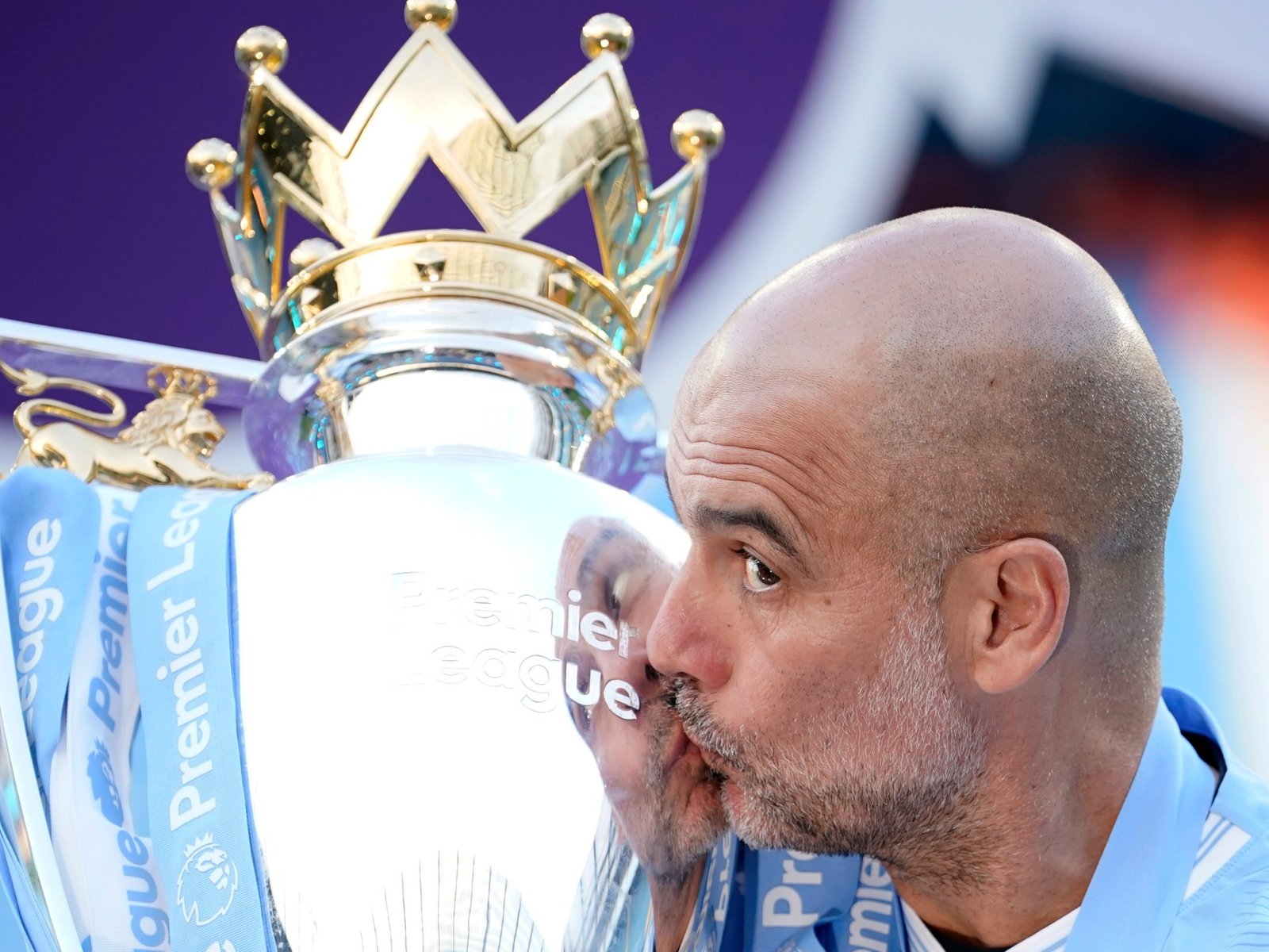 Guardiola tekent een eenjarig contract bij Manchester City