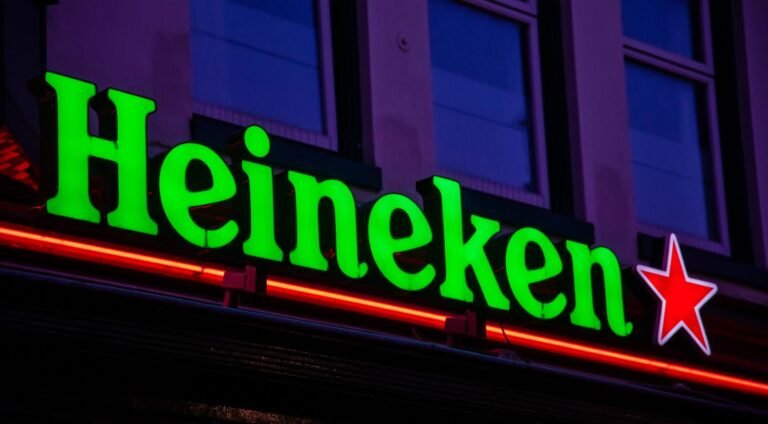 Heineken Werknemers Staken Voor Betere Collectieve Arbeidsovereenkomst