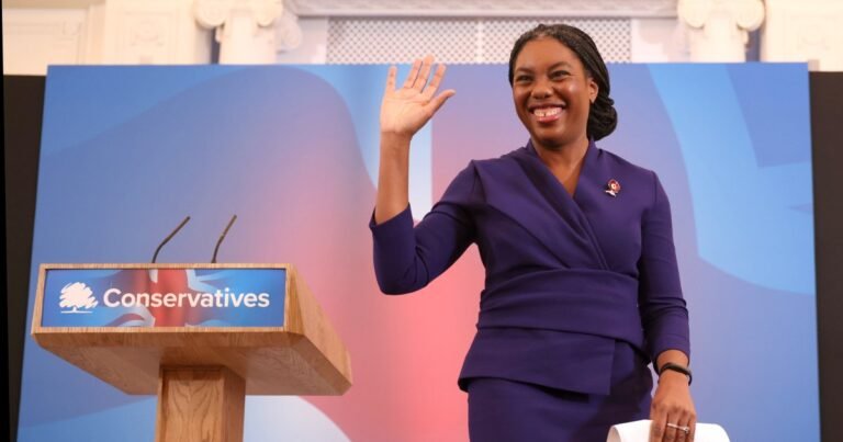 Kemi Badenoch: Nieuwe leider van de Britse Conservatieven strijdt tegen 'linkse onzin'