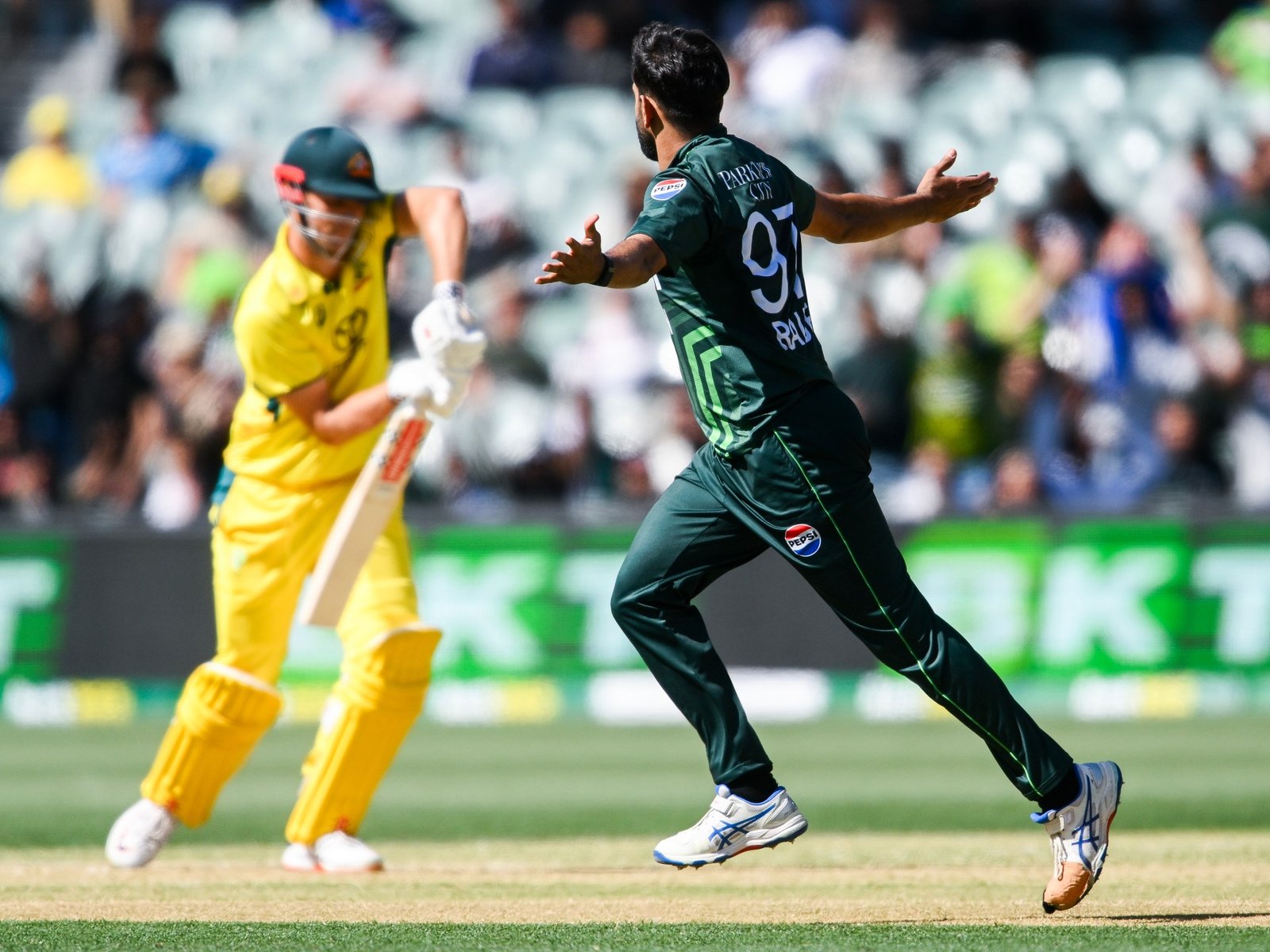 Rauf leidt overwinning terwijl Pakistan ODI-serie tegen Australië gelijkmaakt