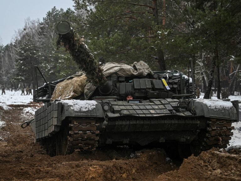 Rusland-Oekraïne Oorlog: Belangrijke Gebeurtenissen op Dag 1.003