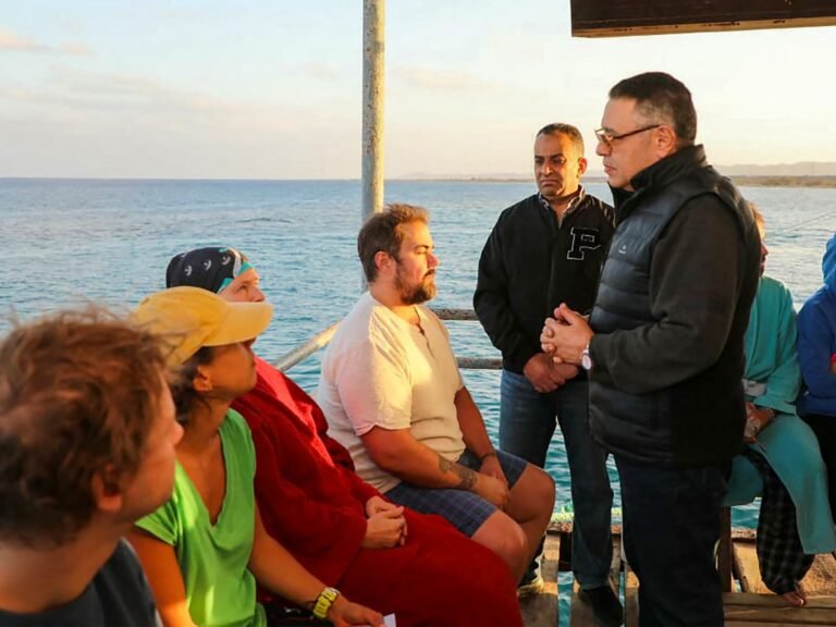 Vier lichamen geborgen van gezonken toeristenboot in de Rode Zee