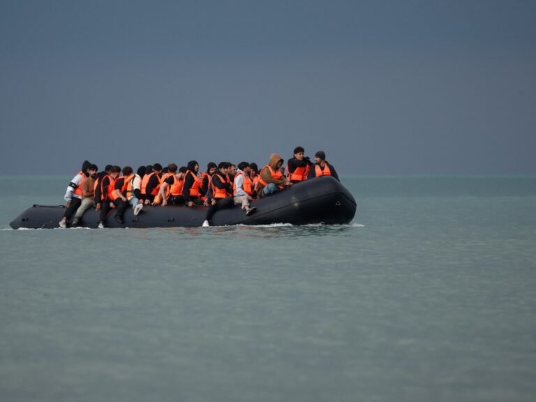 Bijna 70 doden na kapseizen van boot op weg naar Spanje