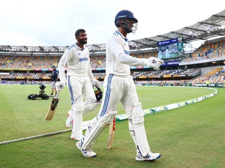 Bumrah en India Ontlopen Follow-on Terwijl Derde Test Tegen Australië Op Een Gelijkspel Aanstuurt