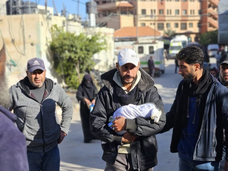 Drie baby's bevriezen in vluchtelingenkamp in Gaza door Israëlische blokkade