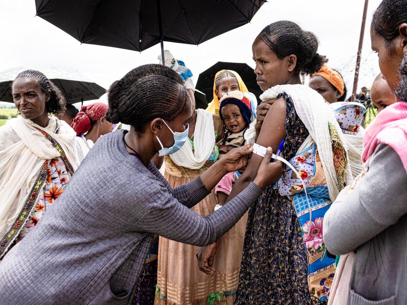 Foto's: Wapenvervuiling in Ethiopië verwoest ledenmaten en dromen