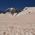 Geochemische Analyse Onthult Oorsprong van Rode Stof die de Zuidelijke Alpen van Nieuw-Zeeland Bedekte