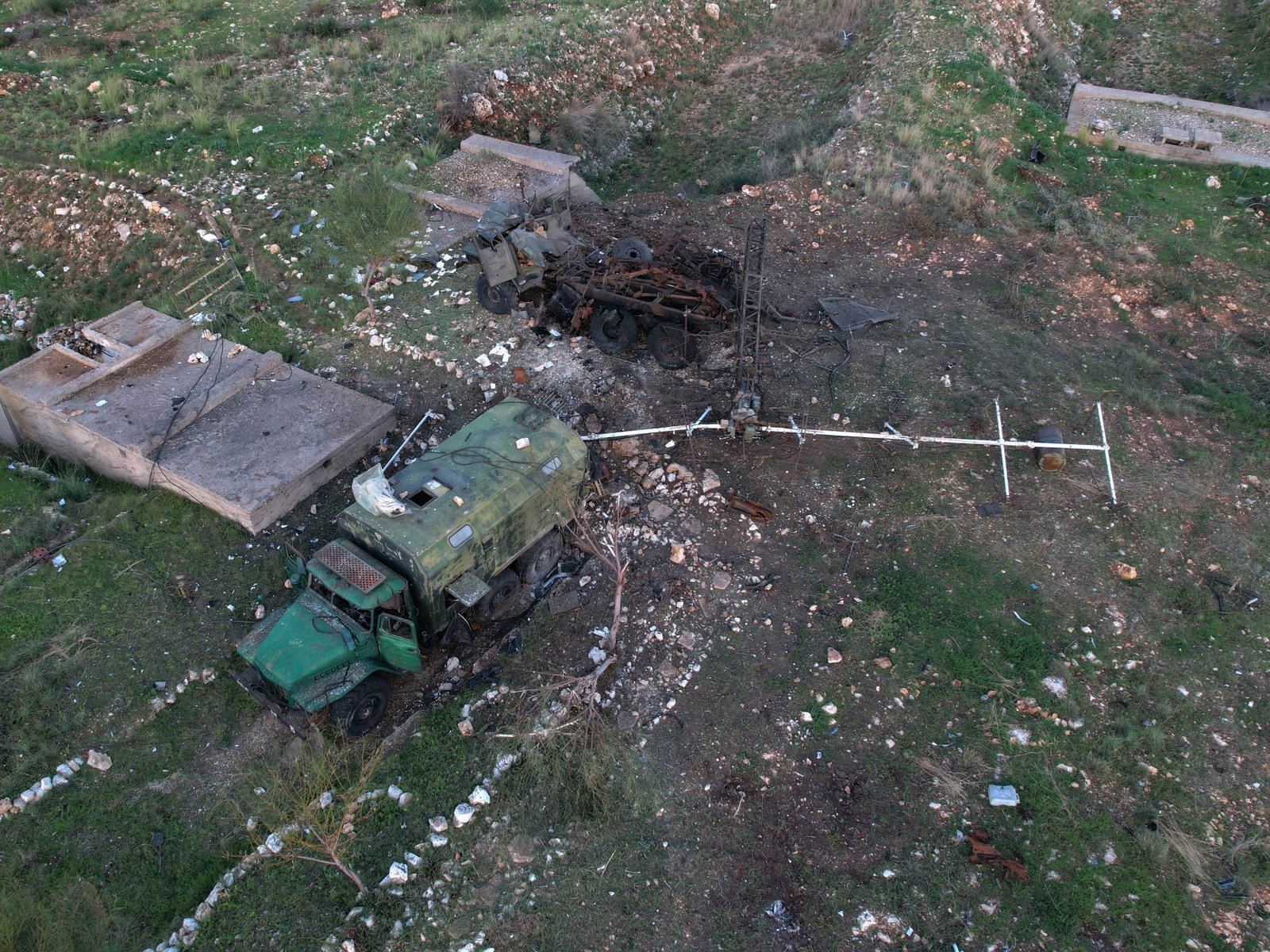 Israël valt raketdepots en luchtverdediging aan in de regio Tartous, Syrië