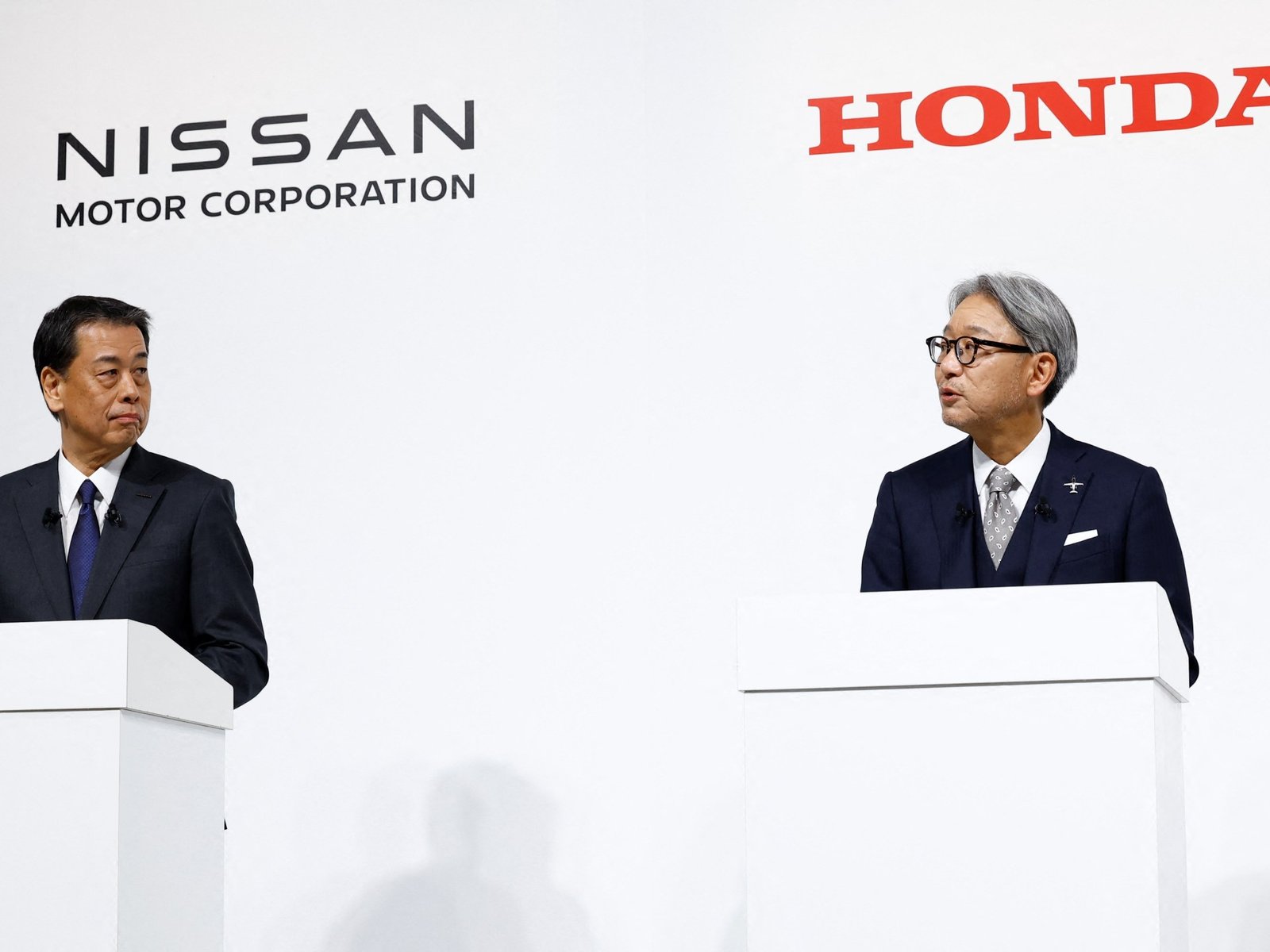 Nissan en Honda kondigen fusie aan, waardoor de op twee na grootste autofabrikant ter wereld ontstaat