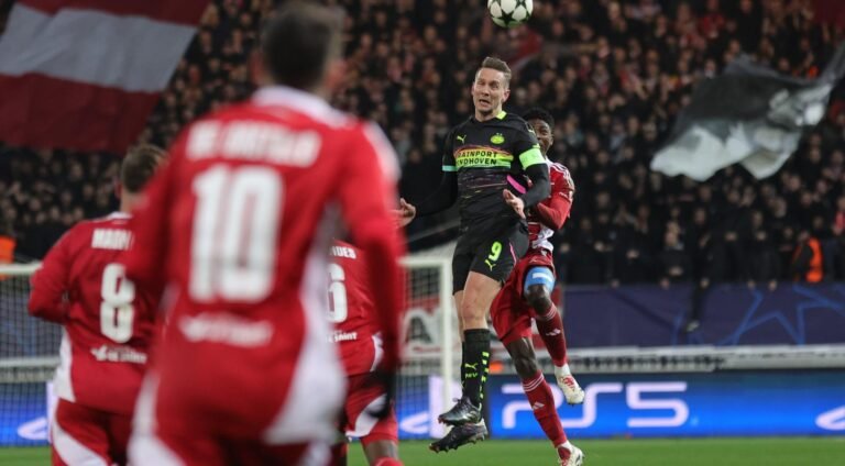 PSV Verliest met 1-0 van Stade Brest in de UEFA Champions League