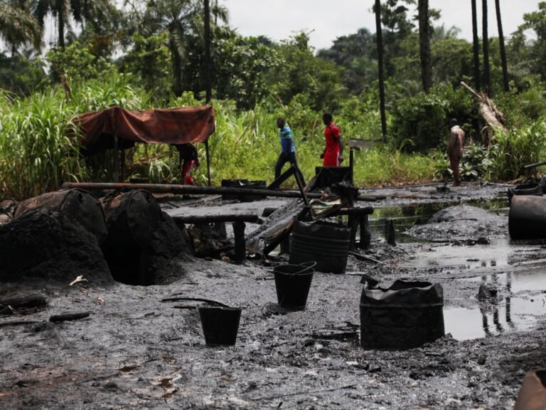 Plan om Oorlog Tegen Olie Diefstal te Winnen in Nigeria's Crude Hoofdstad