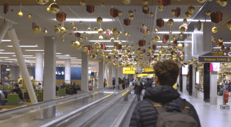 Schiphol Verwacht Drukke Afreisdagen Tijdens Wintervakantie op Vrijdag