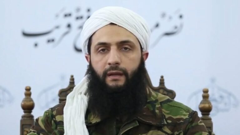 Wie is Abu Mohammed al-Golani, de leider van HTS in Syrië?