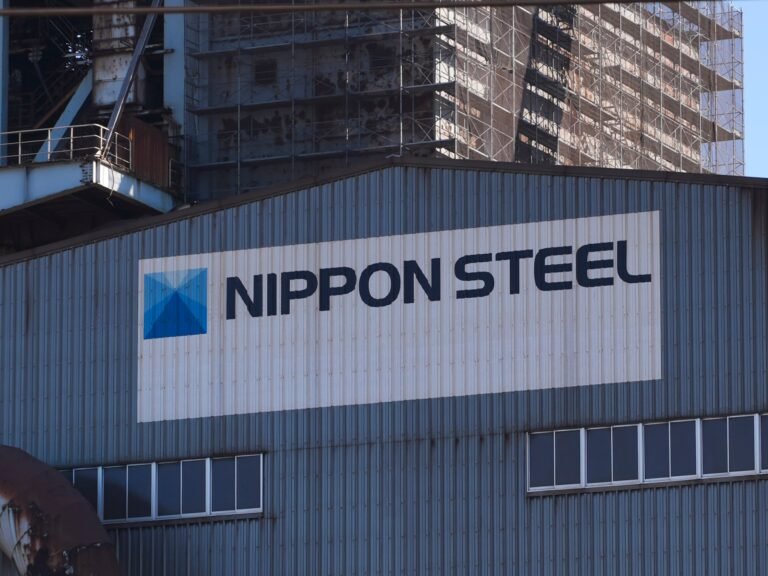 Biden blokkeert verkoop van US Steel aan Nippon Steel uit Japan