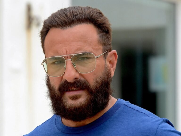 Bollywood-acteur Saif Ali Khan gestoken in zijn huis in Mumbai