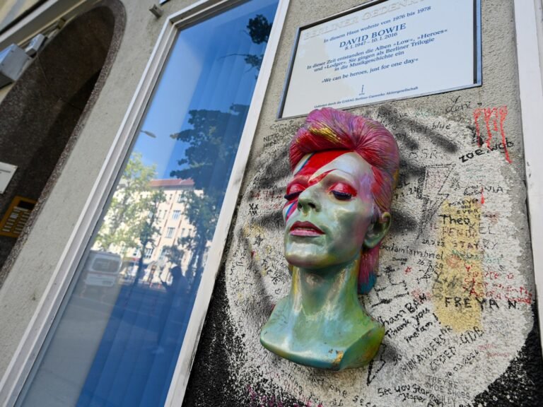 Bowie's Berlijn: Tegen de Muur