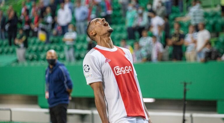 FC Utrecht sluit overeenkomst voor terugkeer van voormalig spits Sebastien Haller op huurbasis