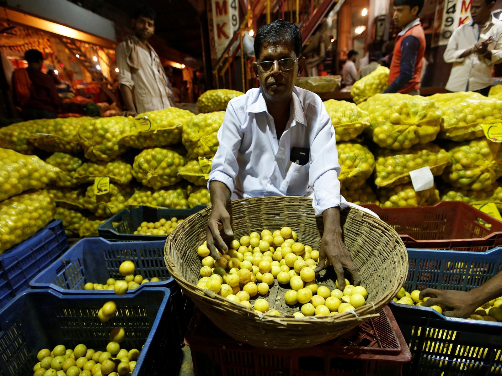 India's Begroting: Balanceren Tussen Banen Creëren en Overheidsdeficit