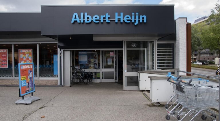 Man die dreigde Albert Heijn-klanten te vergiftigen, tot 2,5 jaar gevangenisstraf veroordeeld in hoger beroep