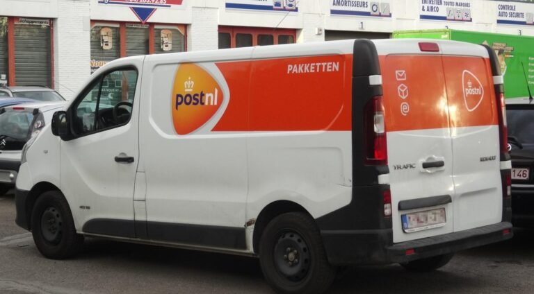 PostNL meldt daling in postvolume en financiële verliezen