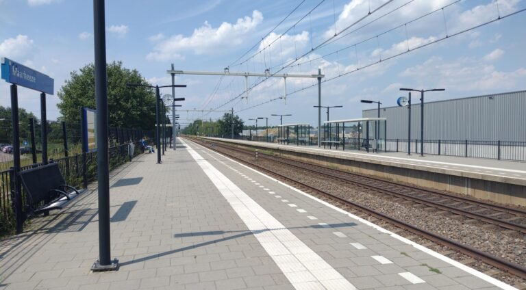 Treinen in Noord-Brabant kunnen station overslaan door overlast van asielzoekers