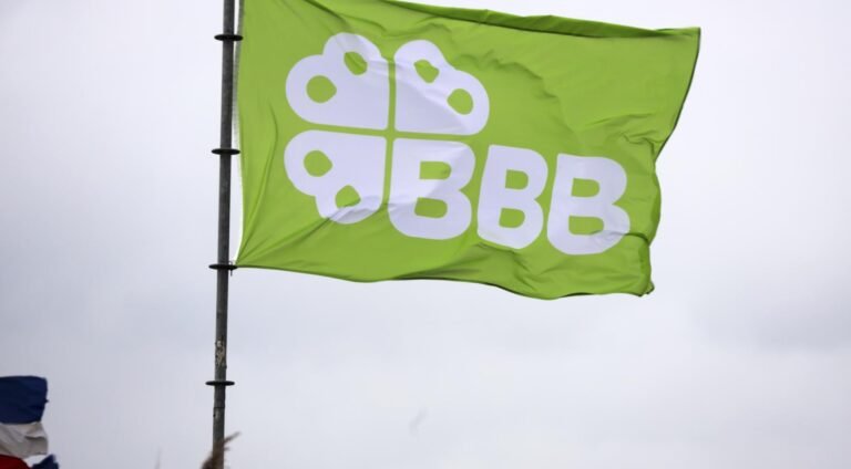 BBB-fractie in Overijssel valt uit elkaar; Provinciale coalitie verliest meerderheid