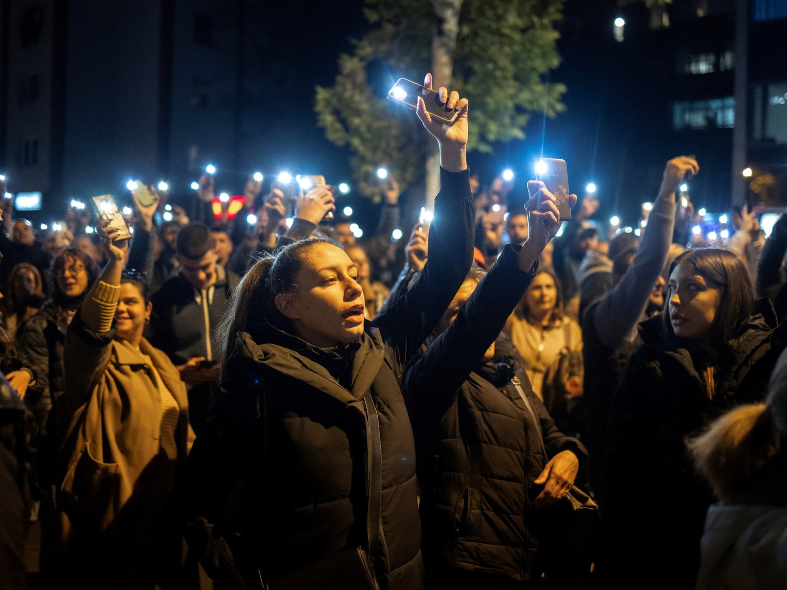 De historische protesten in Servië mogen niet genegeerd worden