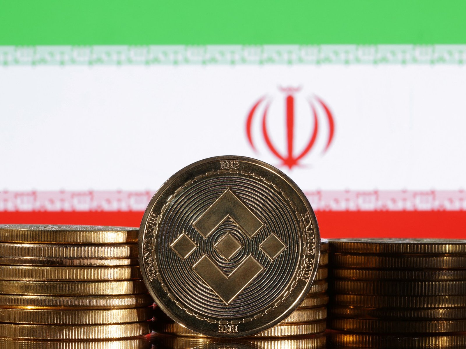 Iranse overheid bekritiseert opnieuw cryptocurrency terwijl de waarde daalt