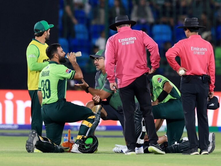 Pakistan Verliest Belangrijke Speler: Zaman Buiten Gevecht voor ICC Champions Trophy