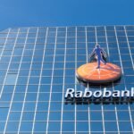 Rabobank Boekt Recordwinst en Onderzoekt Mogelijke Overnames