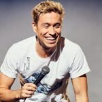 Russell Howard bespreekt carrière, gezin en Nederlandse seksshops voor shows in Rotterdam en Amsterdam