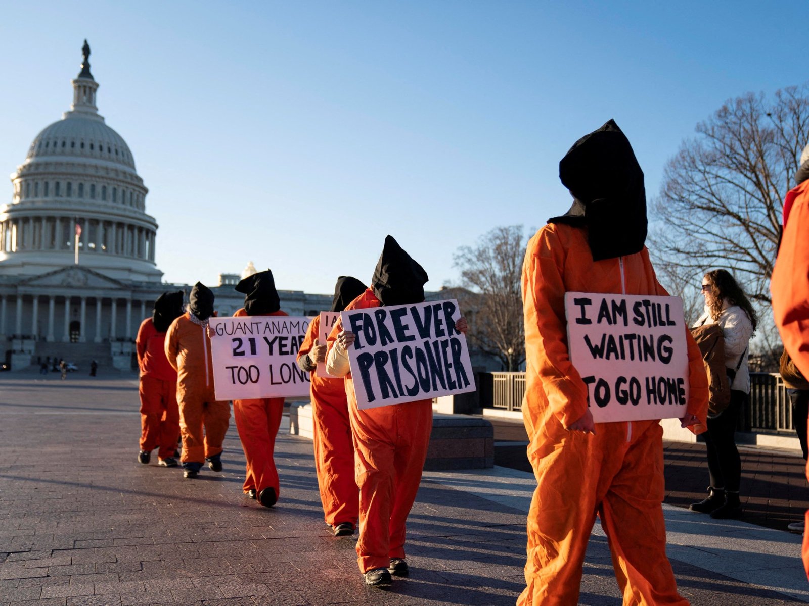 Verenigde Staten hielden eerder migranten vast in Guantanamo: Verschilt Trumps aanpak?