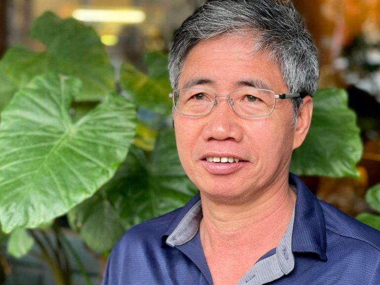 Vietnamese rechtbank veroordeelt journalist tot 30 maanden gevangenisstraf voor Facebook-berichten