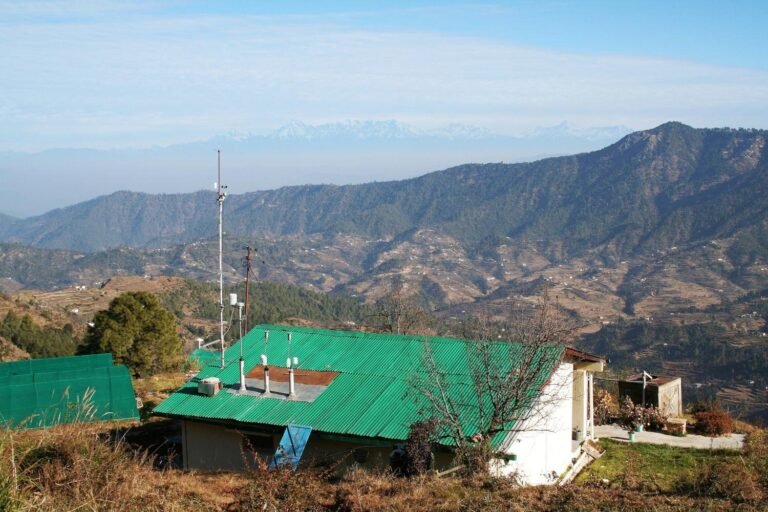 Zwarte koolstof uit stofstormen versnelt smelten van Himalaya-gletsjers