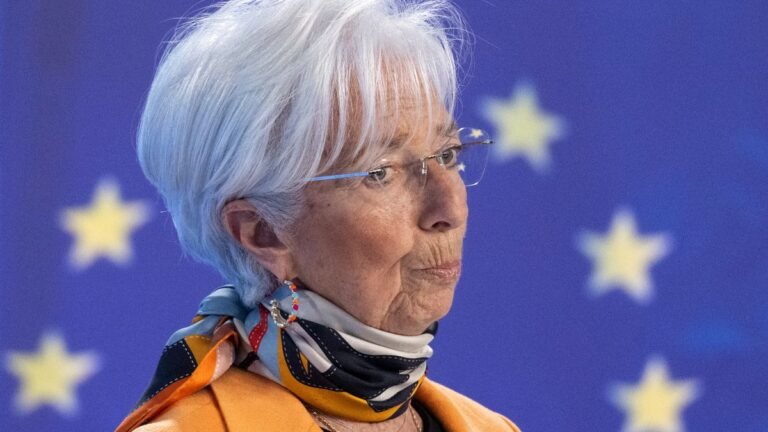 Eurozone-economie groeit licht dankzij stijgende huishouduitgaven