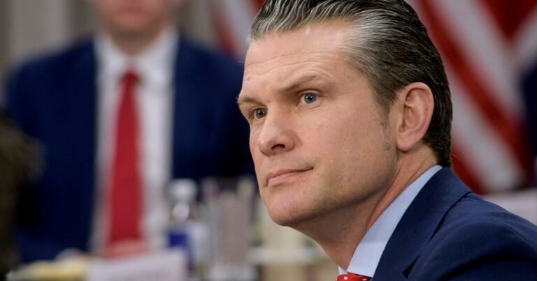 Experts Teisteren Pete Hegseth: Signal Chat Had Wel ‘Oorlogsplannen’