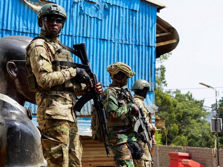 Hernieuwde Vechten in DR Congo terwijl Regionale Mogendheden Ceasefire-inspanningen Versterken