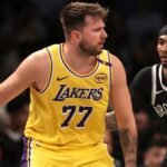 Lakers zonder LeBron verliezen van de zwakke Brooklyn Nets met 111-108