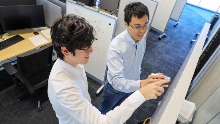 Machine Learning Encoder Verbetert Weersvoorspellingen en Tsunami Voorspellingen