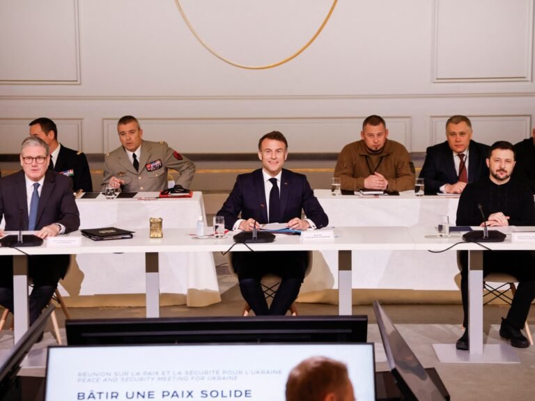 Macron: Niet alle Europese landen zijn het eens over militaire steun voor Oekraïne