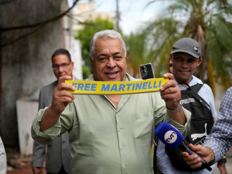 Panama Keurt Reis van Betwiste Ex-President Martinelli naar Nicaragua Goed