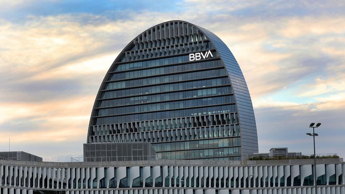 Spaanse bank BBVA begint met de handel in bitcoin en ether