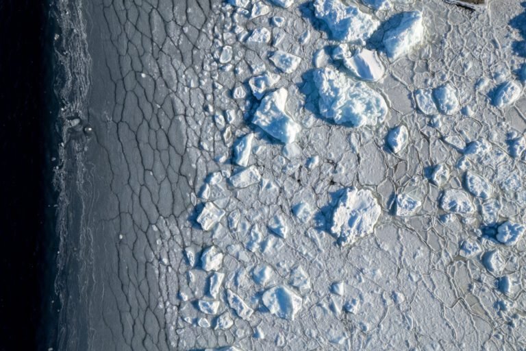 Structurele veranderingen vastgesteld in het zee-ijs systeem van Antarctica