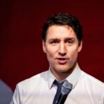 Trump Verspreidt Weer Onterechte Claims Over Trudeau en de Verkiezingen in Canada