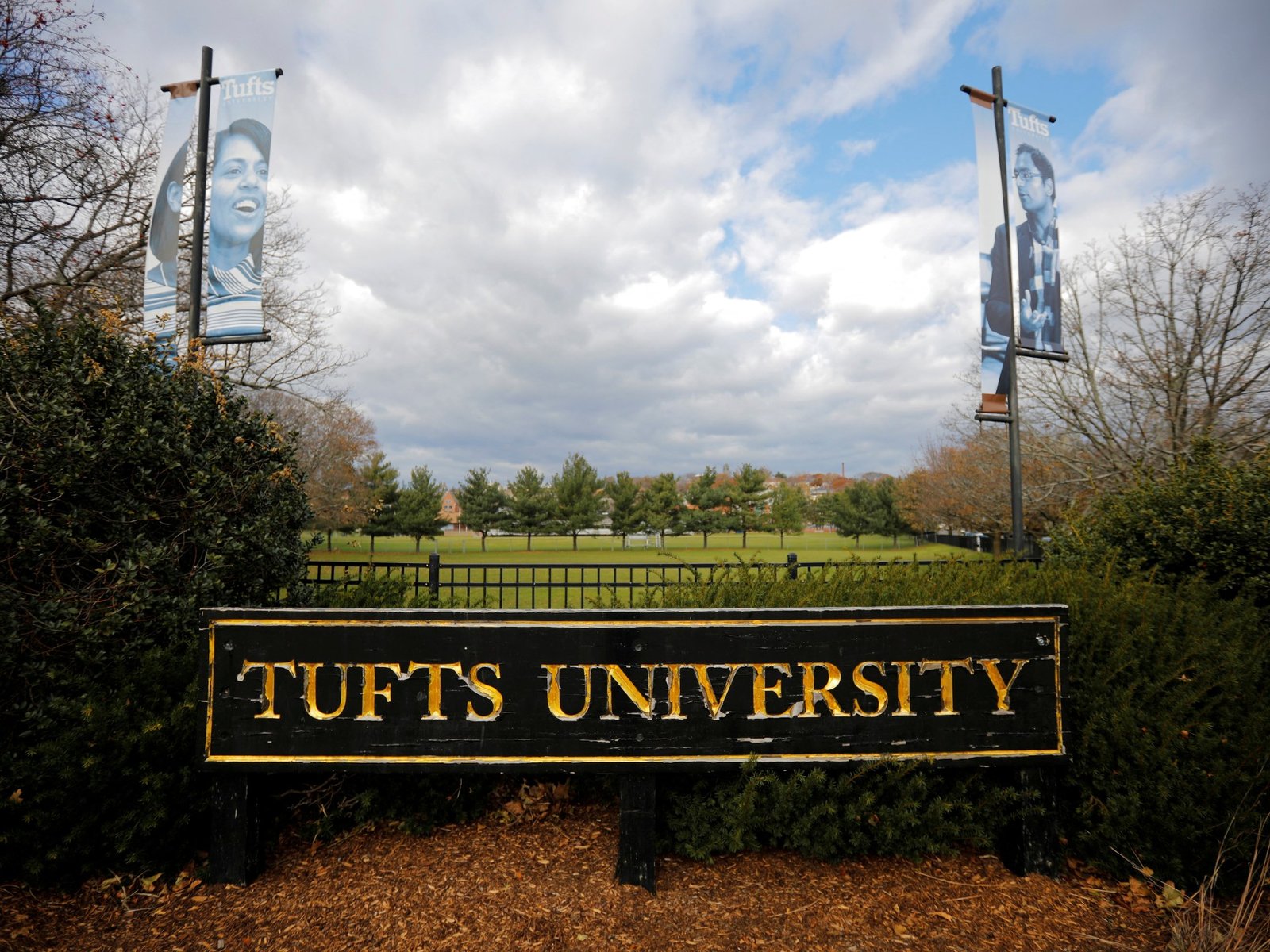 Trump-regering arresteert Turkse student aan Tufts en int visum