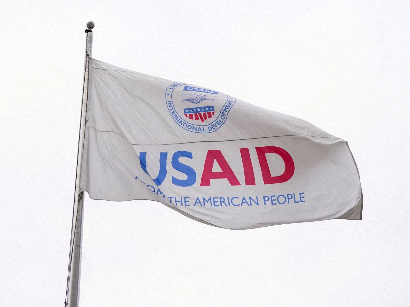 Trump's Bevriezing van USAID: Een Oproep tot Actie voor Afrika